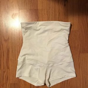 Maidenform Shapewear